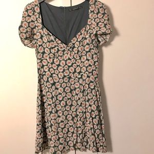 Zara - Daisy Flower - Sun Dress - Size M